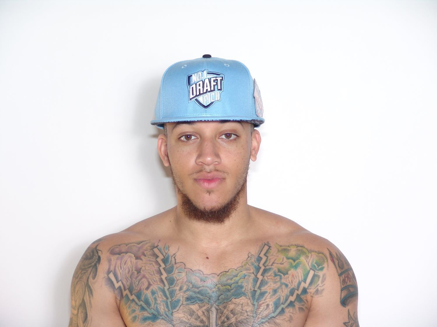 SOLID CAROLINA BLUE CAPS FOLDER