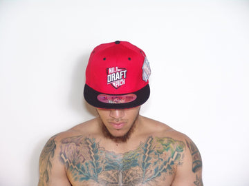 2TONE RED:BLACK CHICAGO CAPS